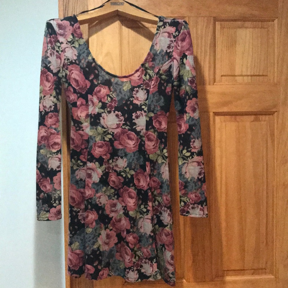 NWOT floral dress